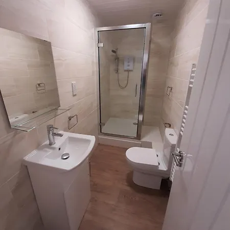 Lejlighed Modern 1 Bed Flat Near Lgi Hospital And *